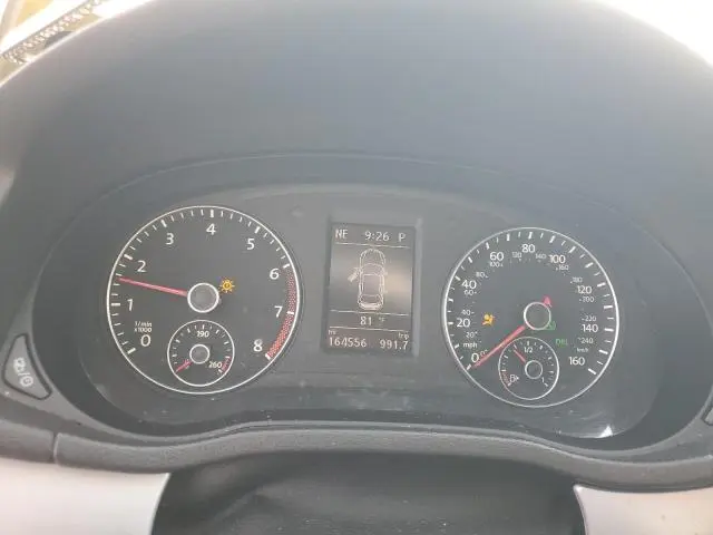 2013 VOLKSWAGEN PASSAT SE  