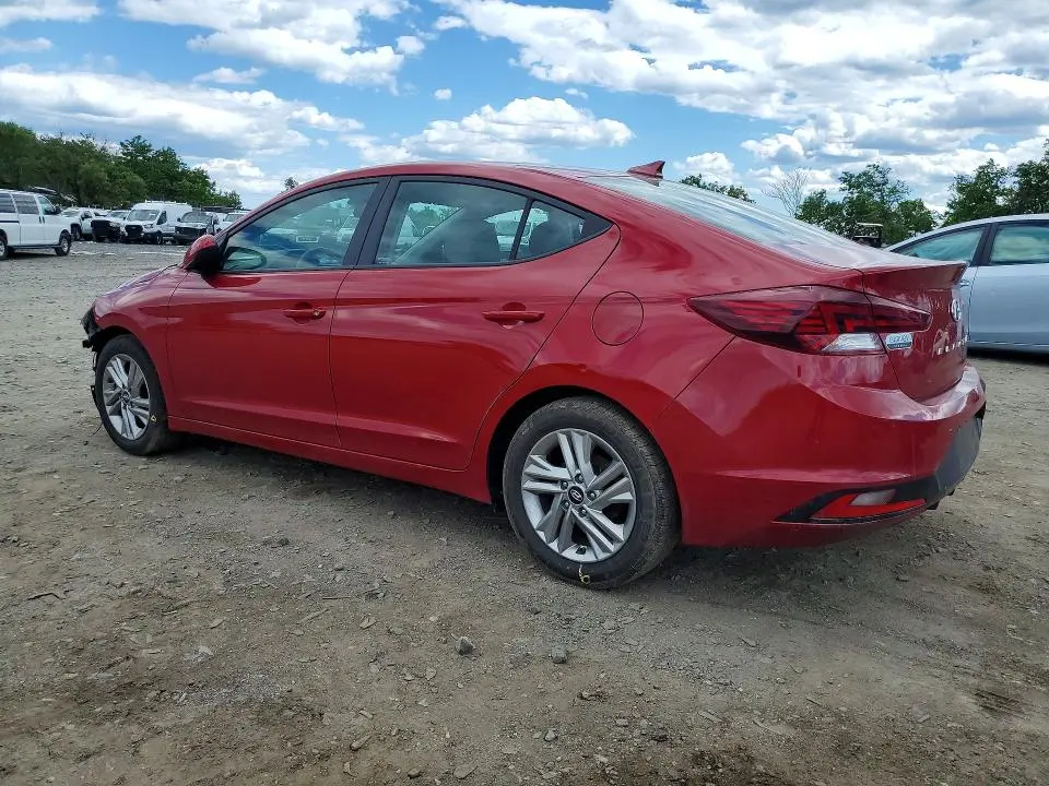2020 HYUNDAI ELANTRA SEL  