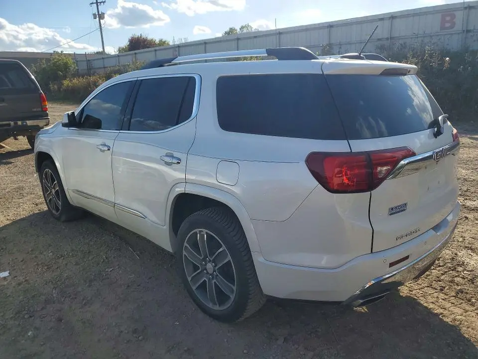 2017 GMC ACADIA DENALI  