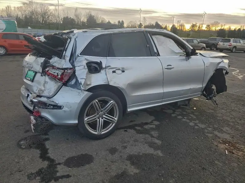 2010 AUDI Q5 PREMIUM PLUS  