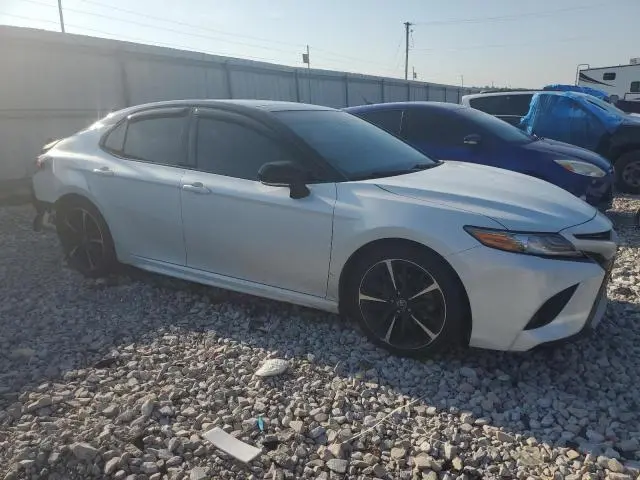 2018 TOYOTA CAMRY XSE  