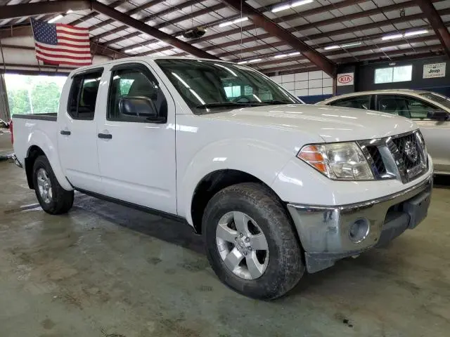 2010 NISSAN FRONTIER CREW CAB SE  