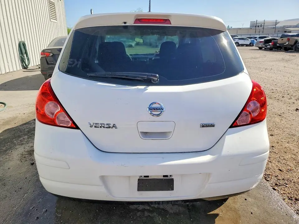 2012 NISSAN VERSA 1.8 S  