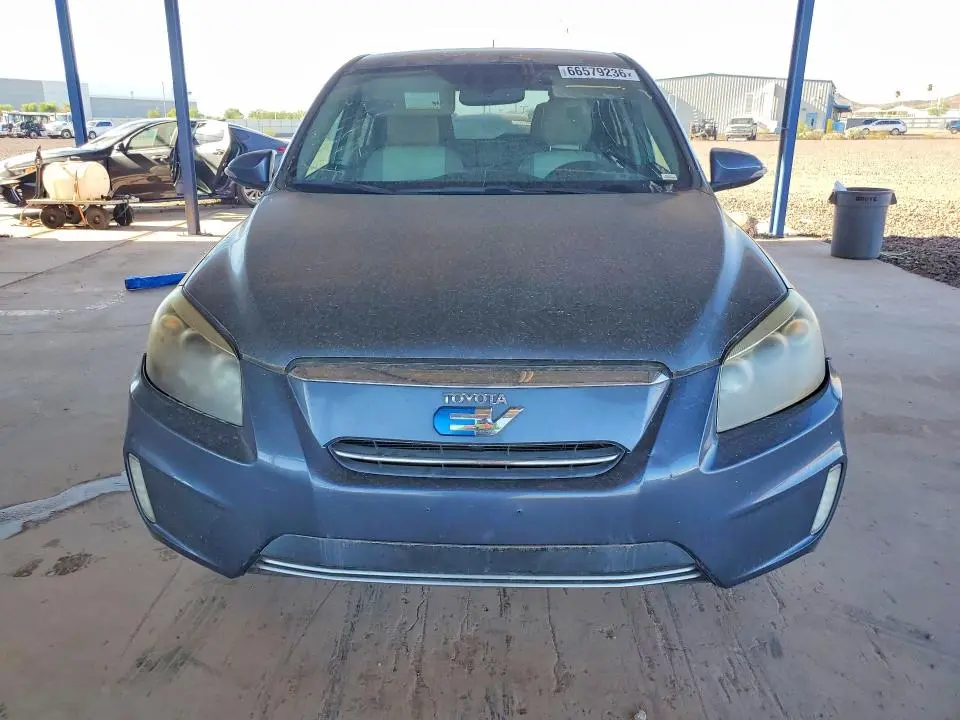2014 TOYOTA RAV4 EV BASE  