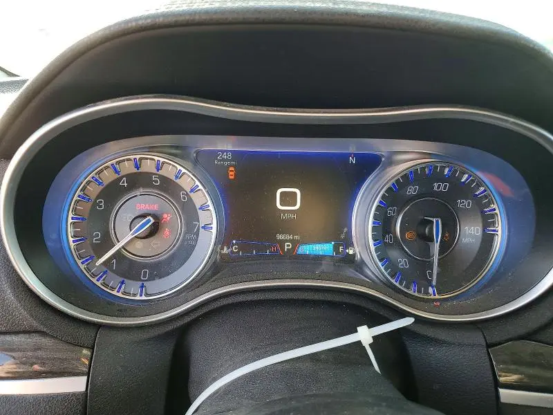 2017 CHRYSLER 300 LIMITED  