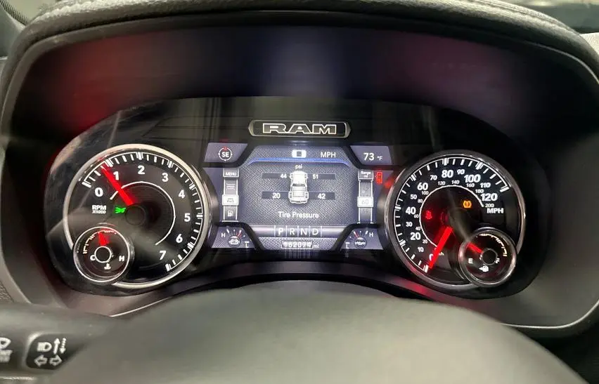 2019 RAM 1500 LARAMIE  