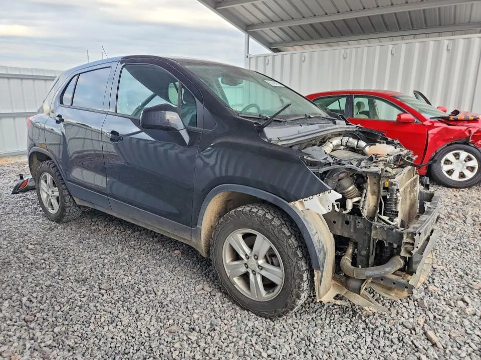 2022 CHEVROLET TRAX LS  