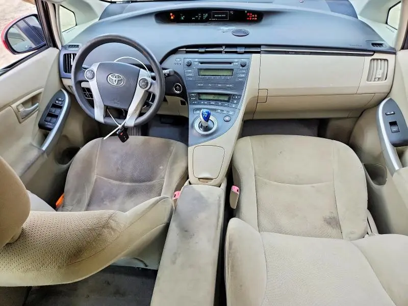 2011 TOYOTA PRIUS TWO  