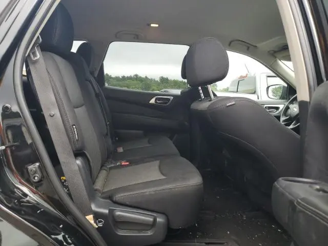 2018 NISSAN PATHFINDER S  