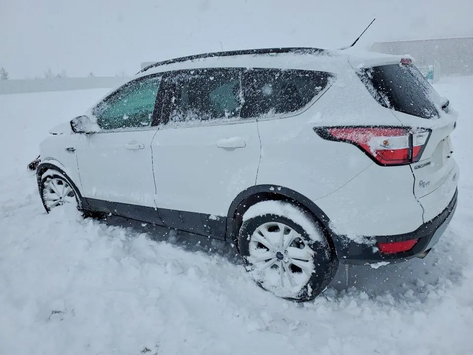 2018 FORD ESCAPE SE  