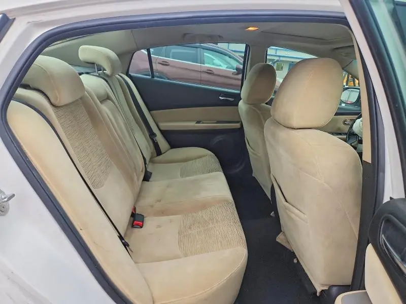 2010 MAZDA 6 I  
