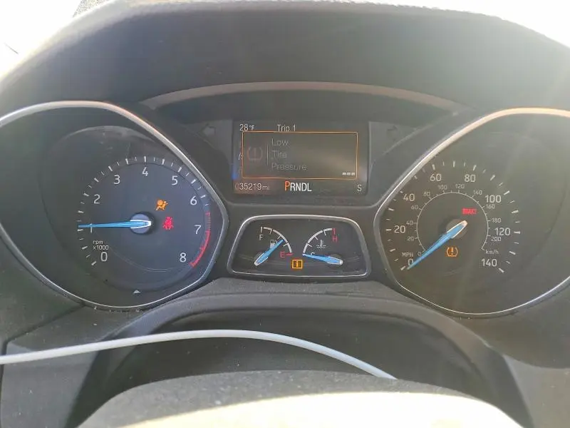 2018 FORD FOCUS SE  