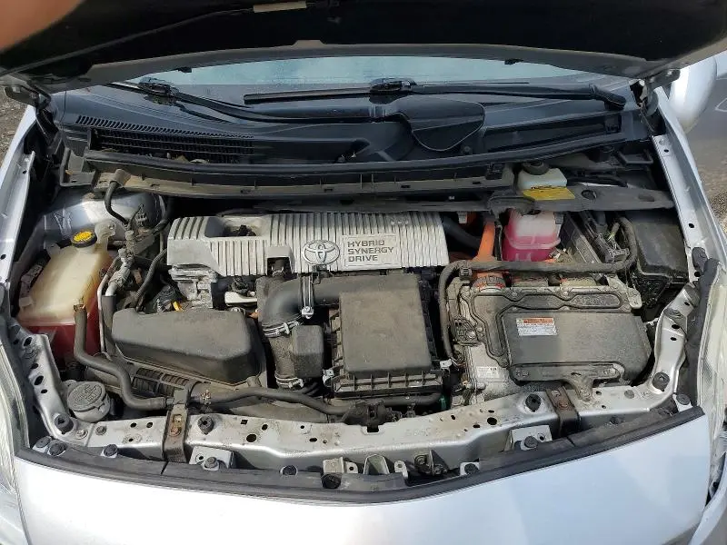 2013 TOYOTA PRIUS TWO  