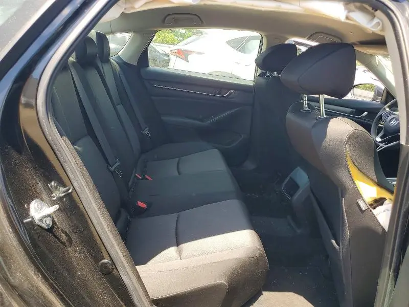 2022 HONDA ACCORD LX  