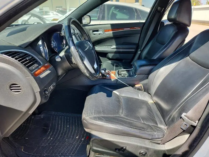 2012 CHRYSLER 300 LIMITED  