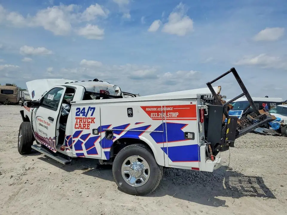 2023 RAM 3500 TRADESMAN  
