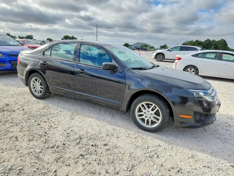 2012 FORD FUSION S  
