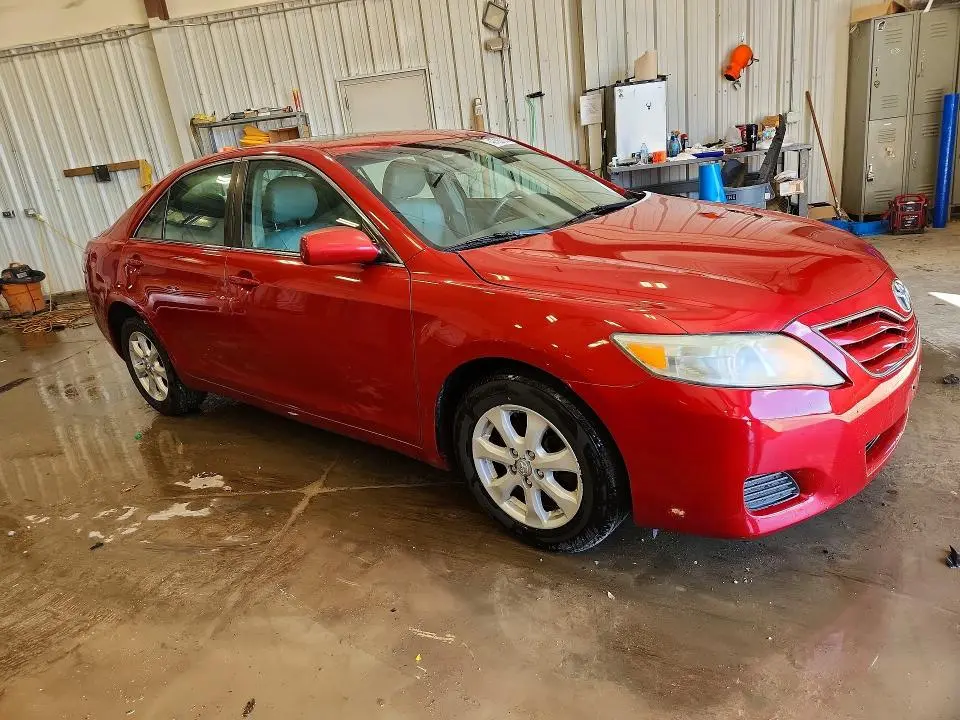 2011 TOYOTA CAMRY LE  