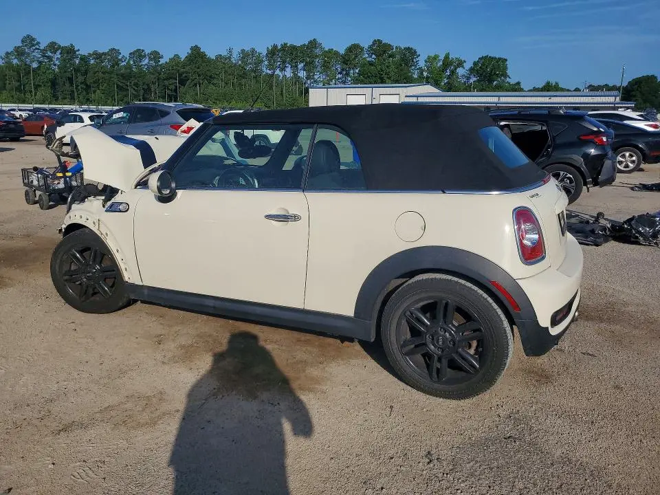 2014 MINI COOPER S  