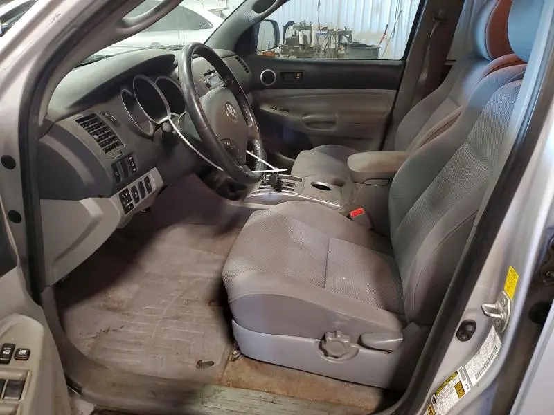 2010 TOYOTA TACOMA V6  