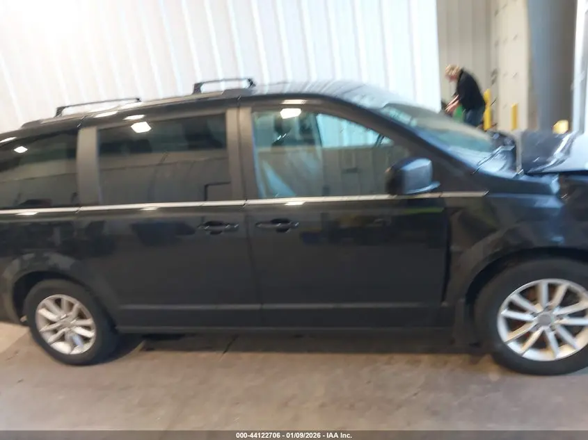 2019 DODGE GRAND CARAVAN SXT
