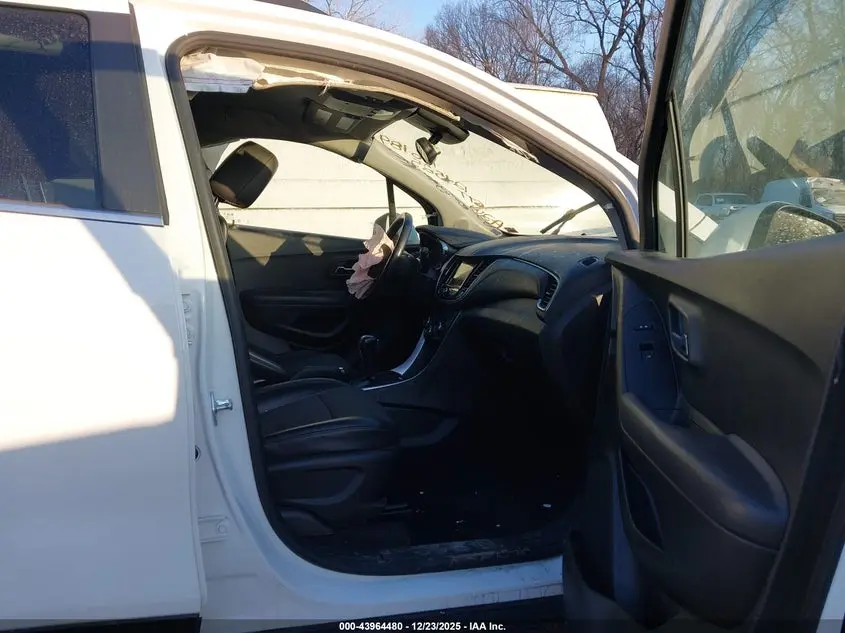 2019 CHEVROLET TRAX LT