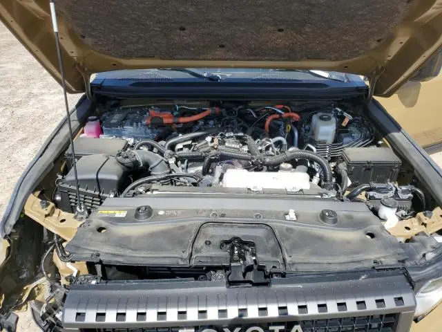 2024 TOYOTA LAND CRUISER BASE  