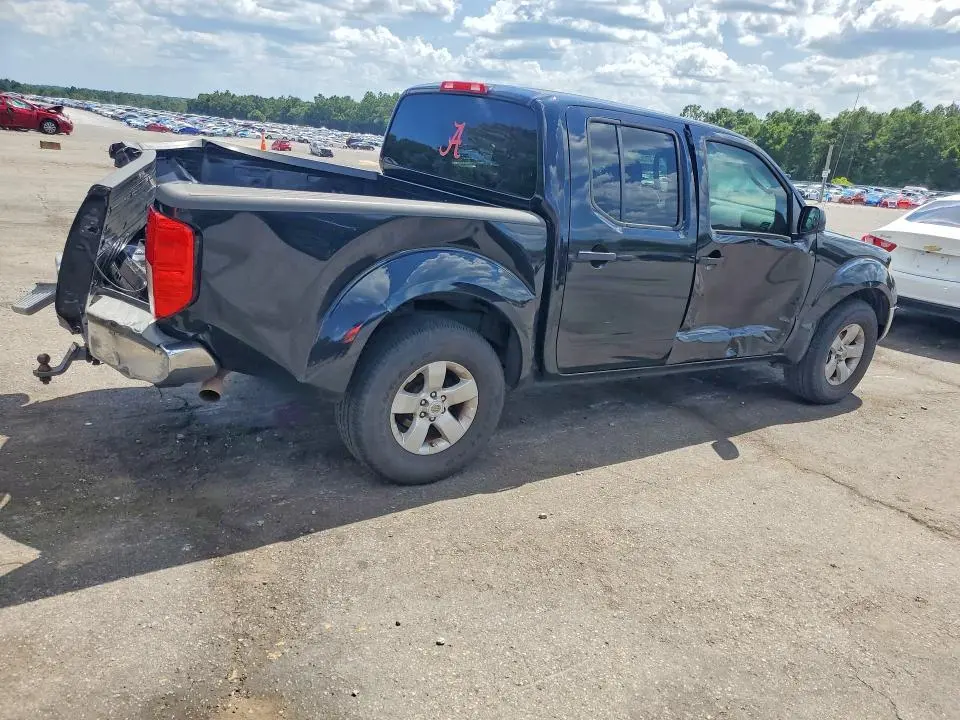 2011 NISSAN FRONTIER S  