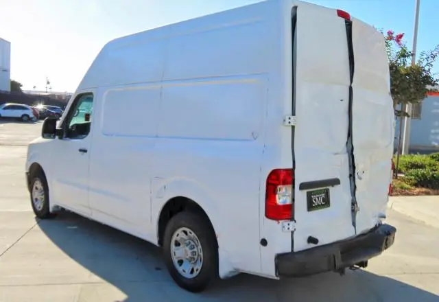 2021 NISSAN NV 2500 HD SV  