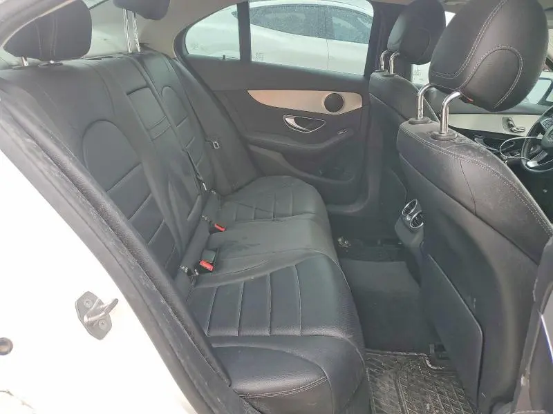 2018 MERCEDES-BENZ C 300  