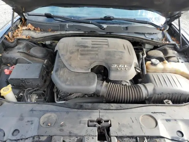 2014 DODGE CHARGER SE  