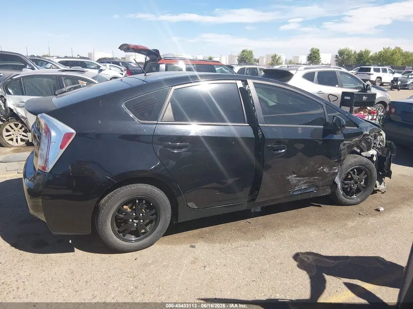 2013 TOYOTA PRIUS TWO