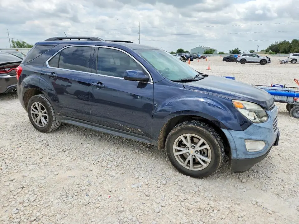 2017 CHEVROLET EQUINOX LT  