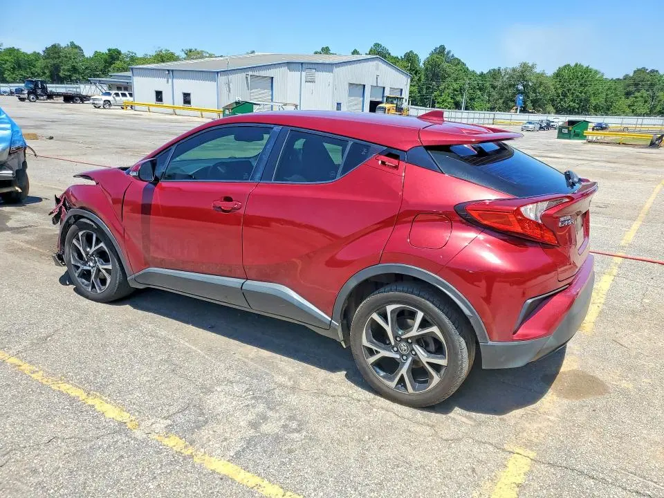 2018 TOYOTA C-HR XLE  