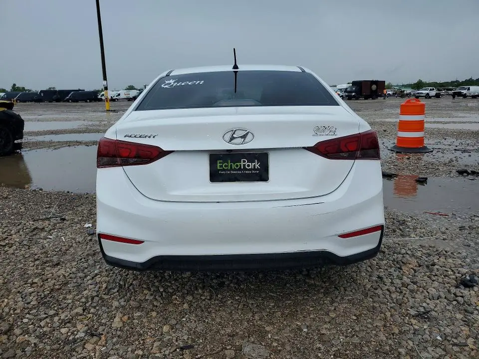 2021 HYUNDAI ACCENT SE  