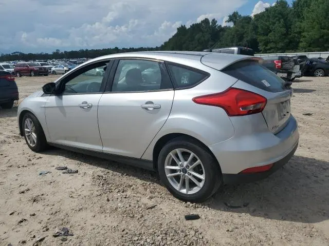2017 FORD FOCUS SE  