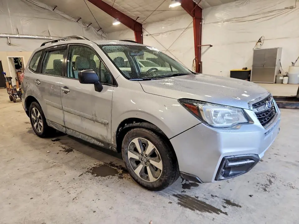 2017 SUBARU FORESTER 2.5I  