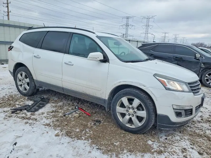 2017 CHEVROLET TRAVERSE LT  