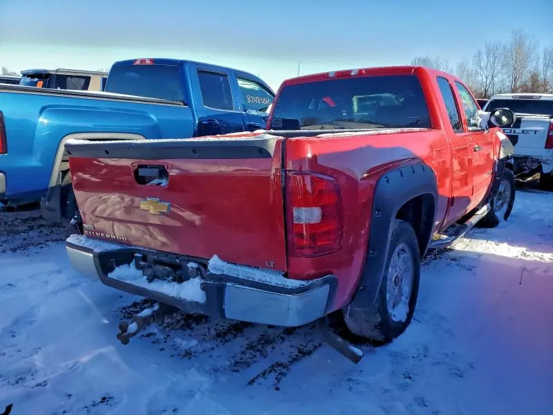 2011 CHEVROLET SILVERADO K1500 LT  