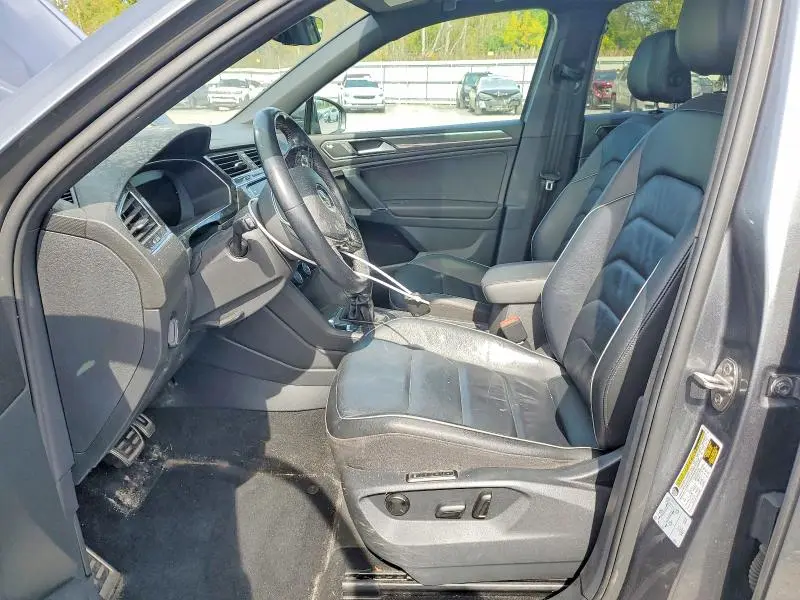 2018 VOLKSWAGEN TIGUAN SEL PREMIUM  