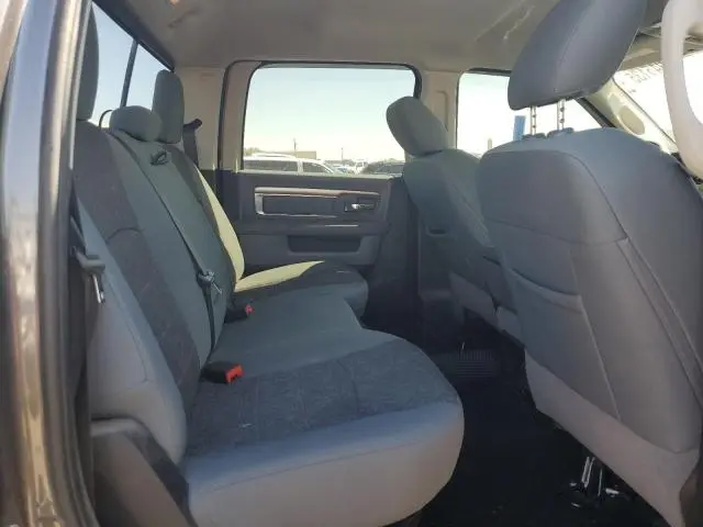 2018 RAM 1500 SLT  