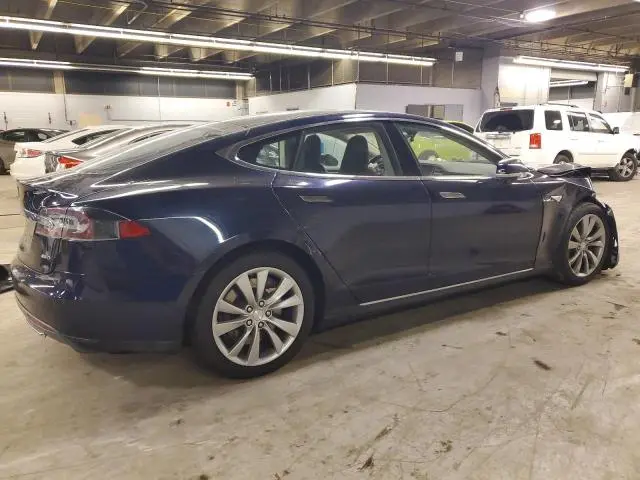 2015 TESLA MODEL S 85D