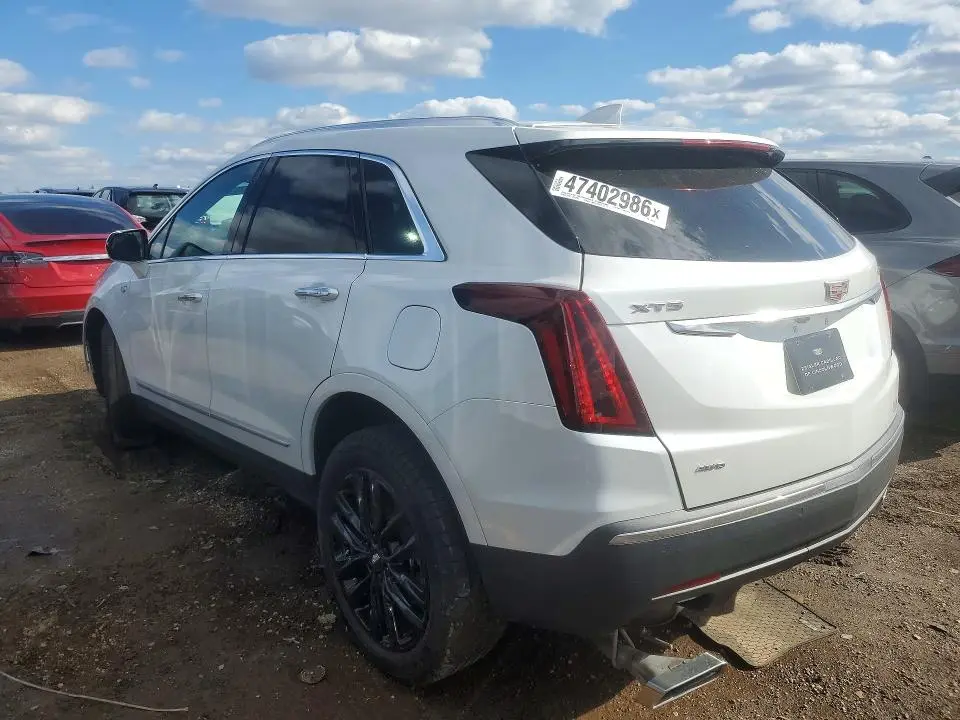 2025 CADILLAC XT5 LUXURY  