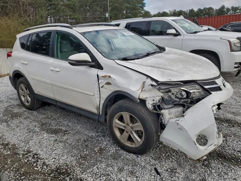 2014 TOYOTA RAV4 XLE  