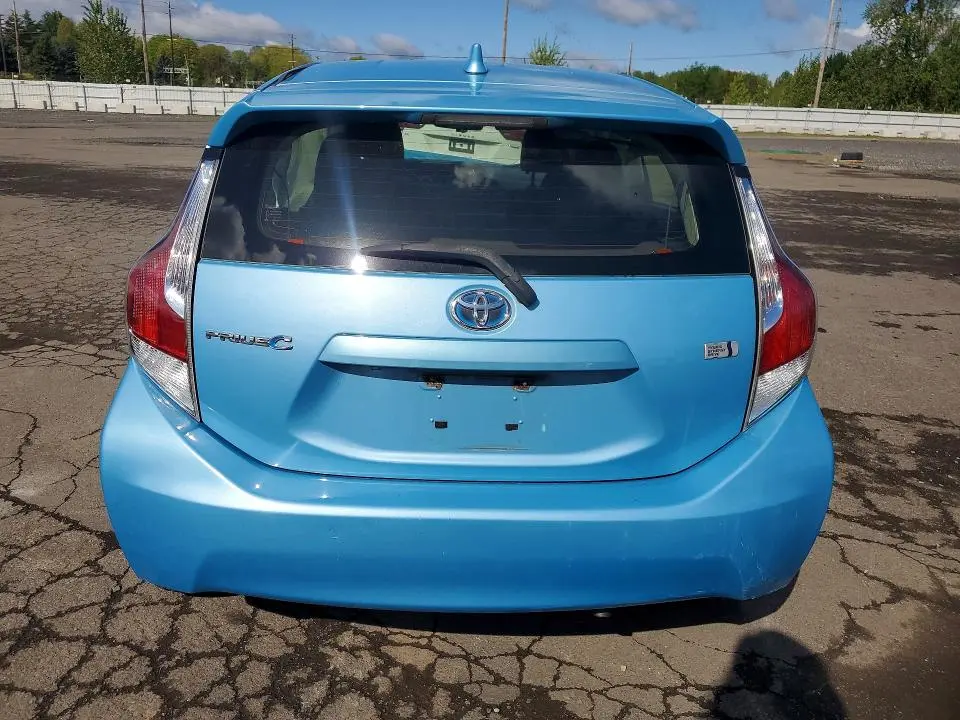 2015 TOYOTA PRIUS C FOUR  