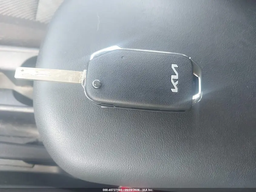 2021 KIA SELTOS LX