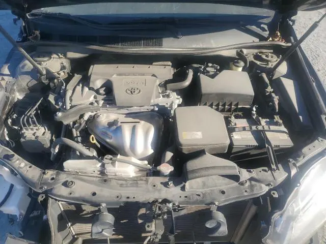 2016 TOYOTA CAMRY LE  