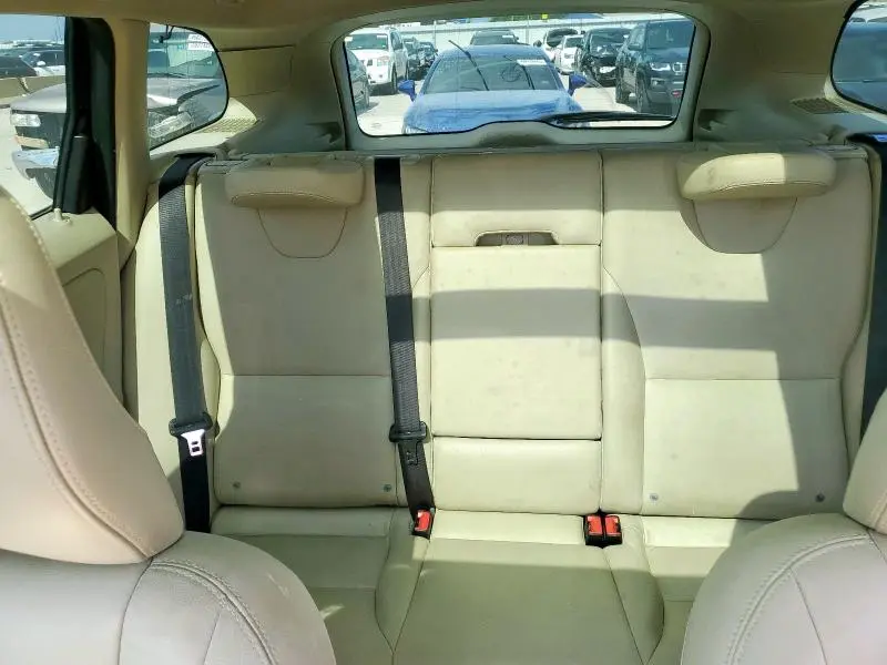 2015 VOLVO XC60 T5 PREMIER  
