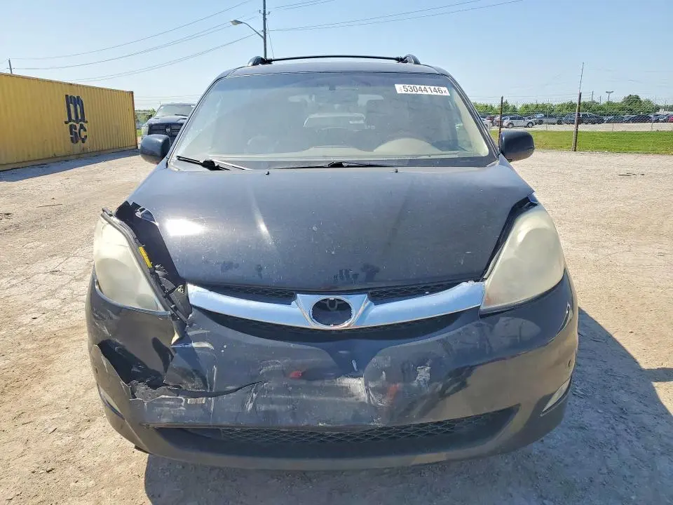 2010 TOYOTA SIENNA XLE LIMITED  