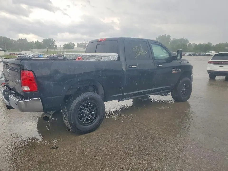 2018 RAM 3500 SLT  